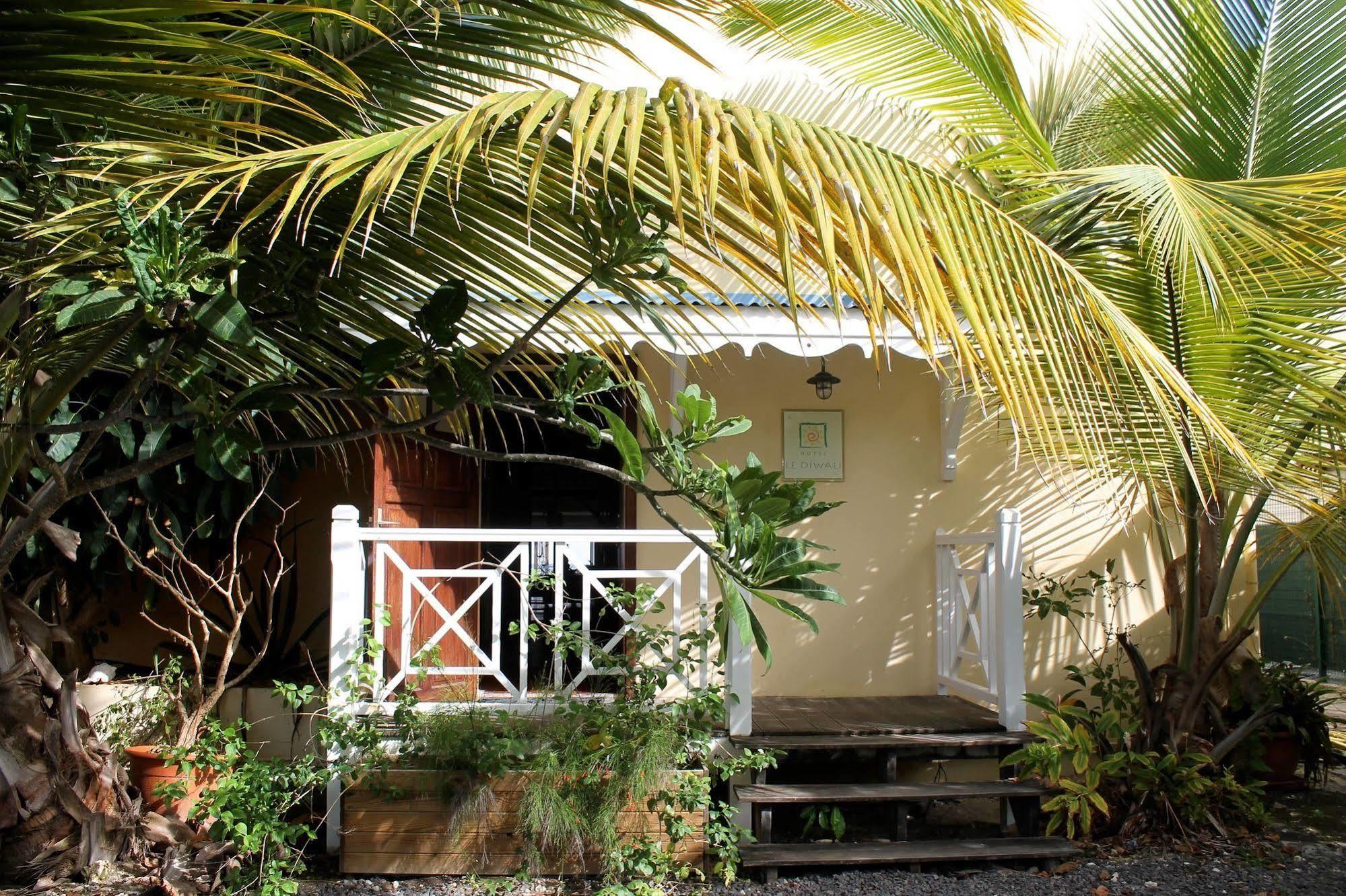Le Diwali Hotel Sainte-Anne  Ngoại thất bức ảnh